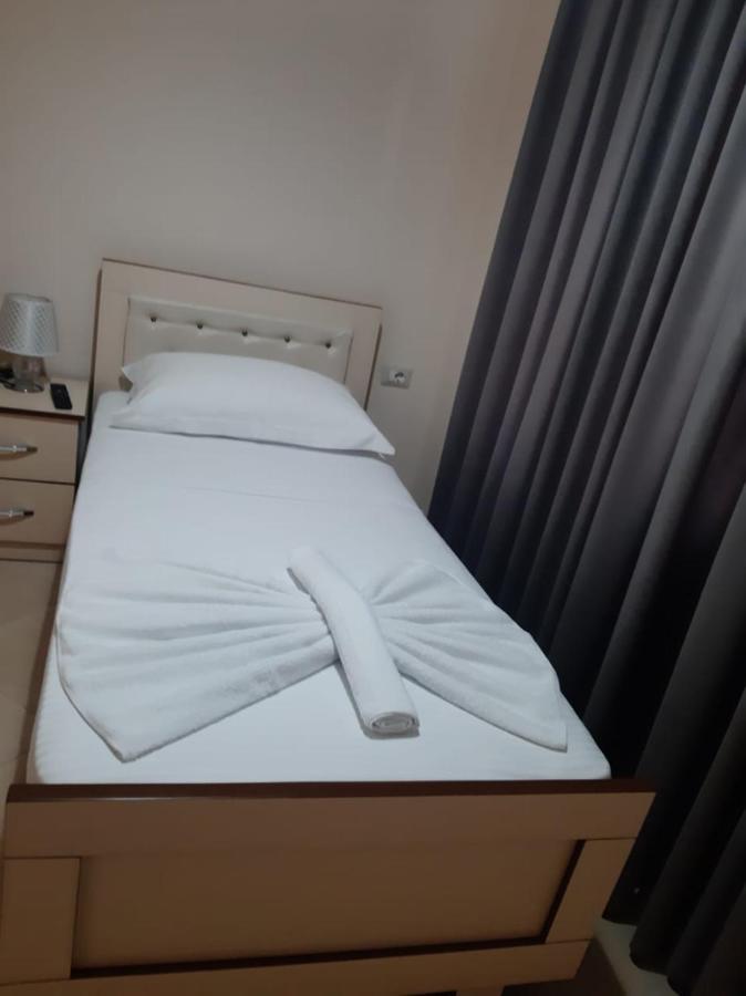 R Hotel Zhaban 外观 照片