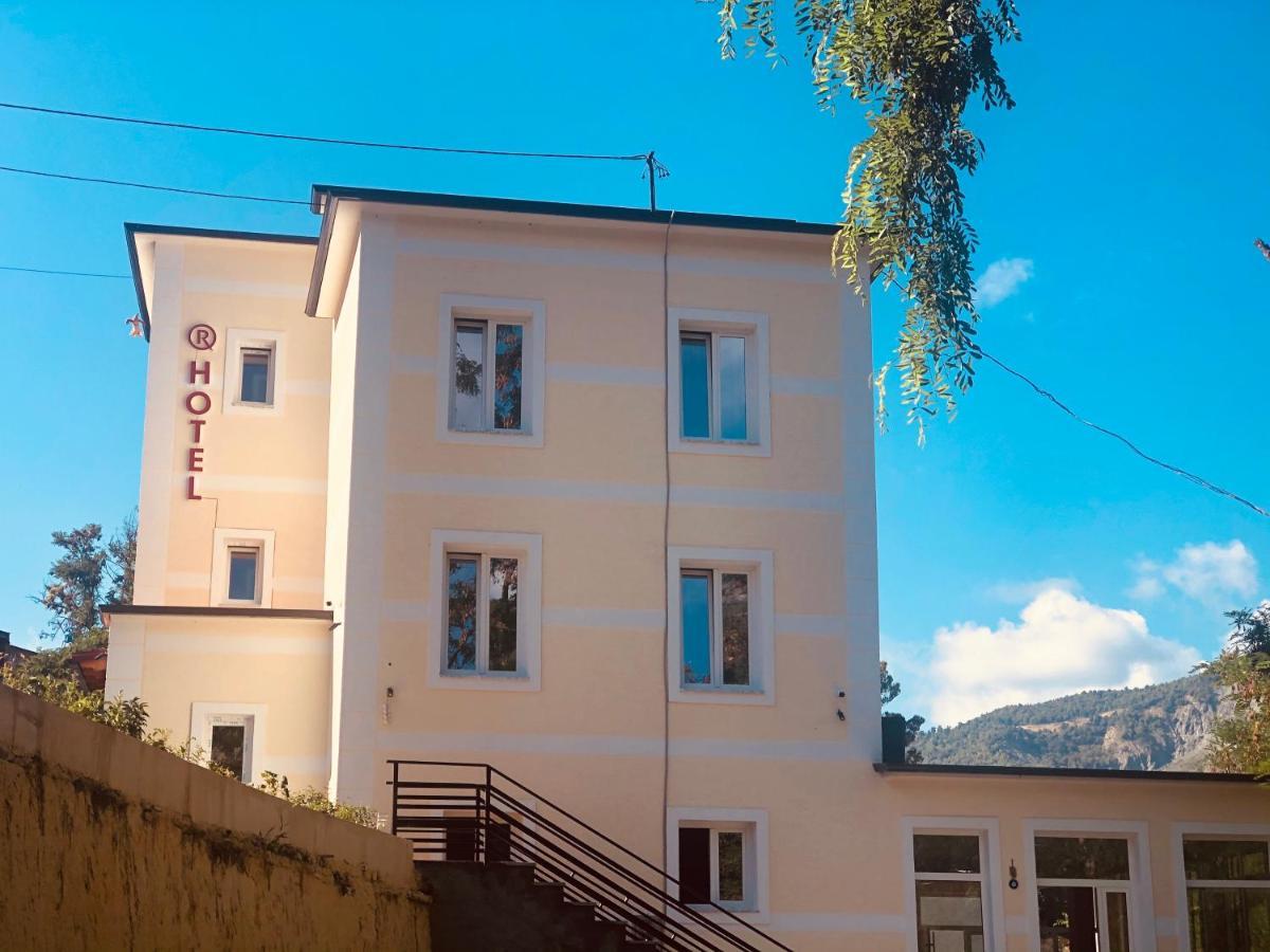R Hotel Zhaban 外观 照片