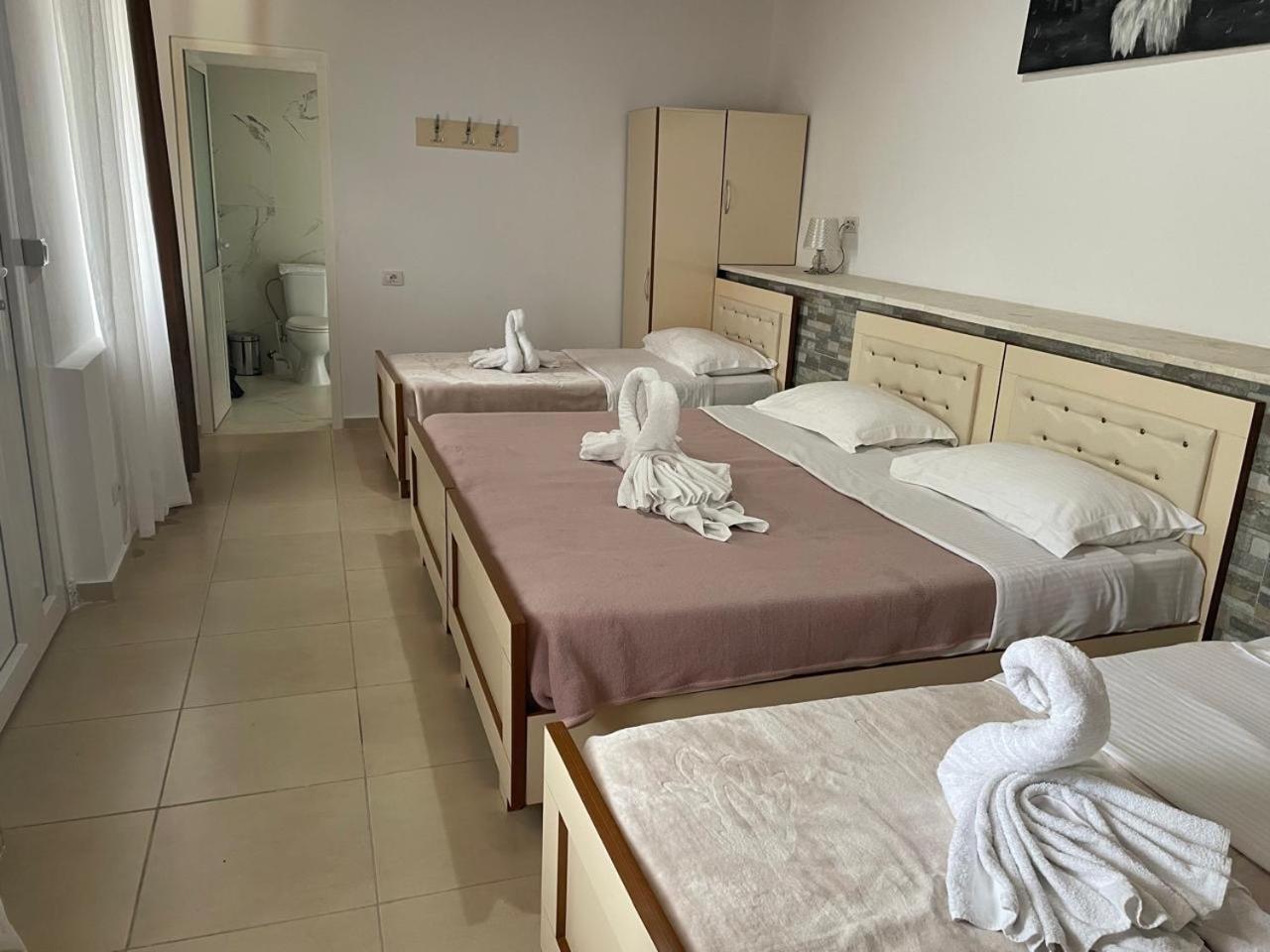 R Hotel Zhaban 外观 照片